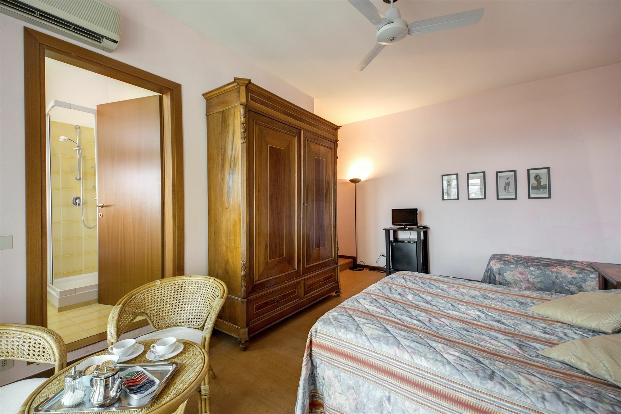 Residenza Giulia Hotell Firenze Eksteriør bilde